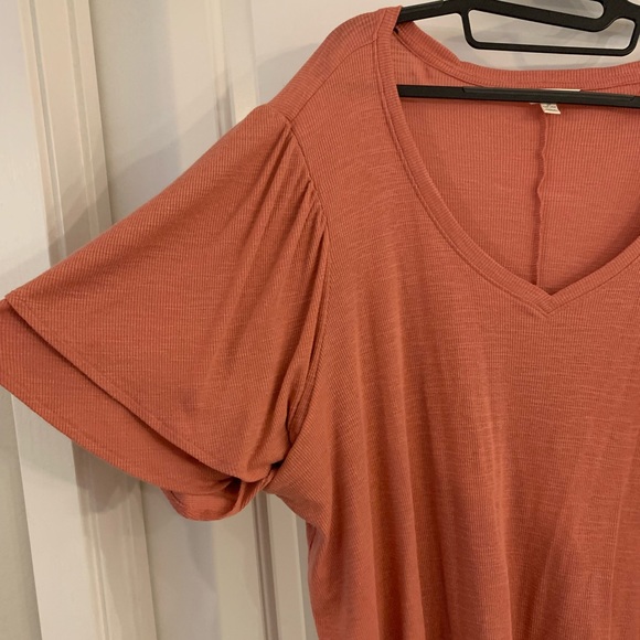 Puffy sleeve t shirt - Picture 3 of 4